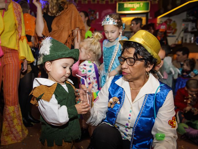 Kindercarnaval in 's-Heerenhoek.