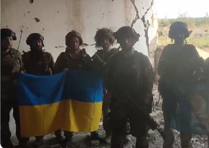 De Oekraïners claimen een dorp in het zuidoosten heroverd te hebben.
