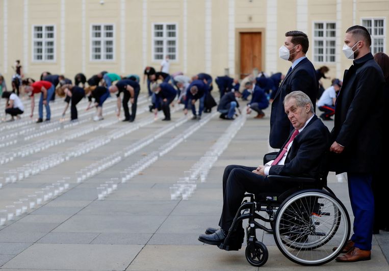 De Tsjechische president Milos Zeman in mei van dit jaar in Praag.  Beeld Reuters