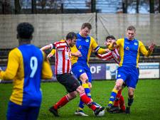 Internos maakt geen beste beurt op hectische middag: ‘Dit hoort niet op een voetbalveld thuis’
