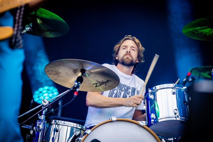 Krezip-drummer Bram van den Berg speelt tijdelijk bij U2 | Instagram | AD.nl
