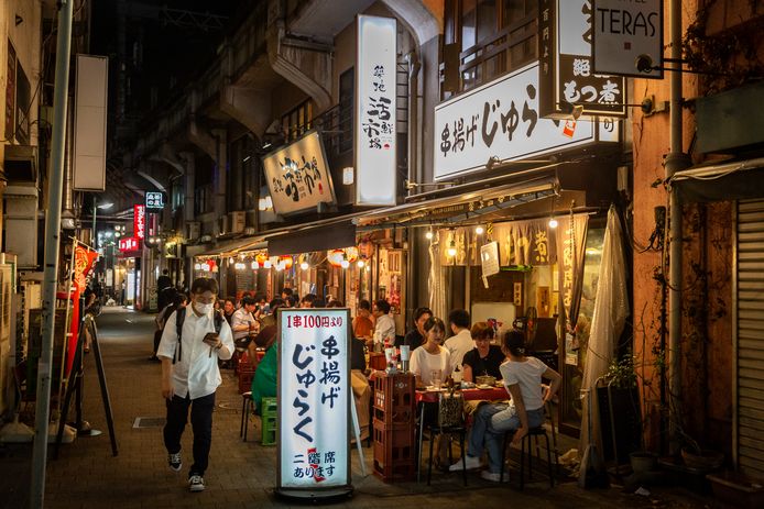 Japanse overheid met een campagne om alcoholgebruik te stimuleren bij jong-volwassenen