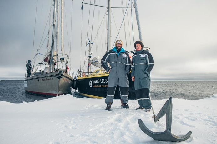 Enkele zeevaarders aan de Noordpool.
