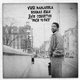 Vusi Mahlasela, de ‘stem van Zuid-Afrika’, klinkt machtig en strijdbaar op het herontdekte Face to Face  ★★★★☆