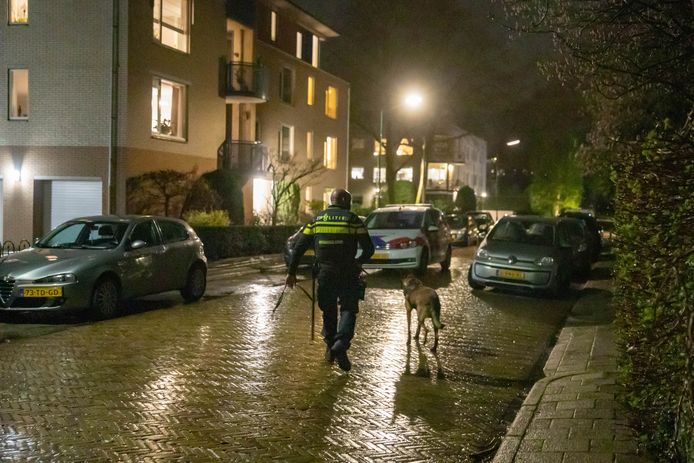 De politie trok door de wijk.