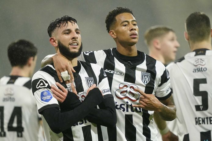 Ismail Azzaoui en Noah Fadiga.