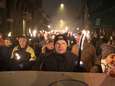 Duizenden betogers bij Gronings fakkelprotest tegen gaswinning 
