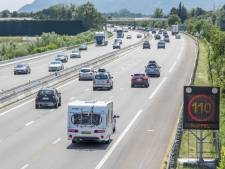 Met de auto op vakantie? Dit zijn de opvallendste verkeersregels in het buitenland