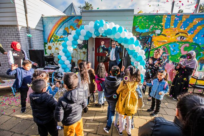 De opening van een islamitische basisschool in Zoetermeer, vorig jaar.
