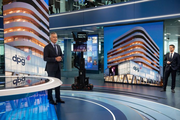 Nieuwsankers Openen Studio Van Vtm Nieuws In Antwerpen Antwerpen Hln Be