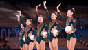 De Chinese ploeg ritmische gymnastiek.