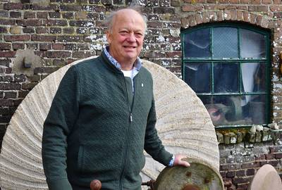 Antoon Koenraadt stopt bij heemkundekring: ‘We duiken niet steeds in het allergrijste verleden’