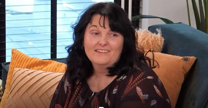 Antoinette (48) is al 13 jaar single en op zoek naar de liefde in Lang leve de liefde. Er blijkt tóch een man in haar leven: Gerard Joling.