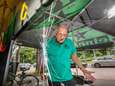 Beroofd, op hoofd geslagen en nu vernielde ruit: na zoveelste incident stopt Leo met zijn bekende ADO-café