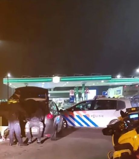 Pinpasfrauders slaan toe in Arnemuiden, vier mannen zijn aangehouden