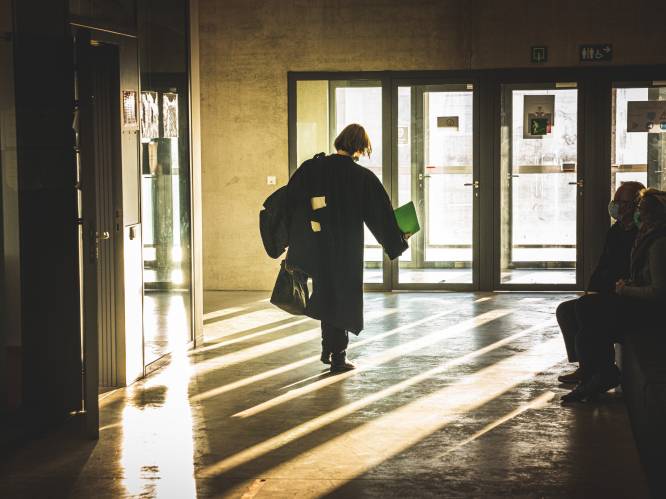 Van drie maanden effectieve gevangenisstraf naar 200 euro boete: politierechter mildert gevoelig straf van ‘coronazondaar’ 