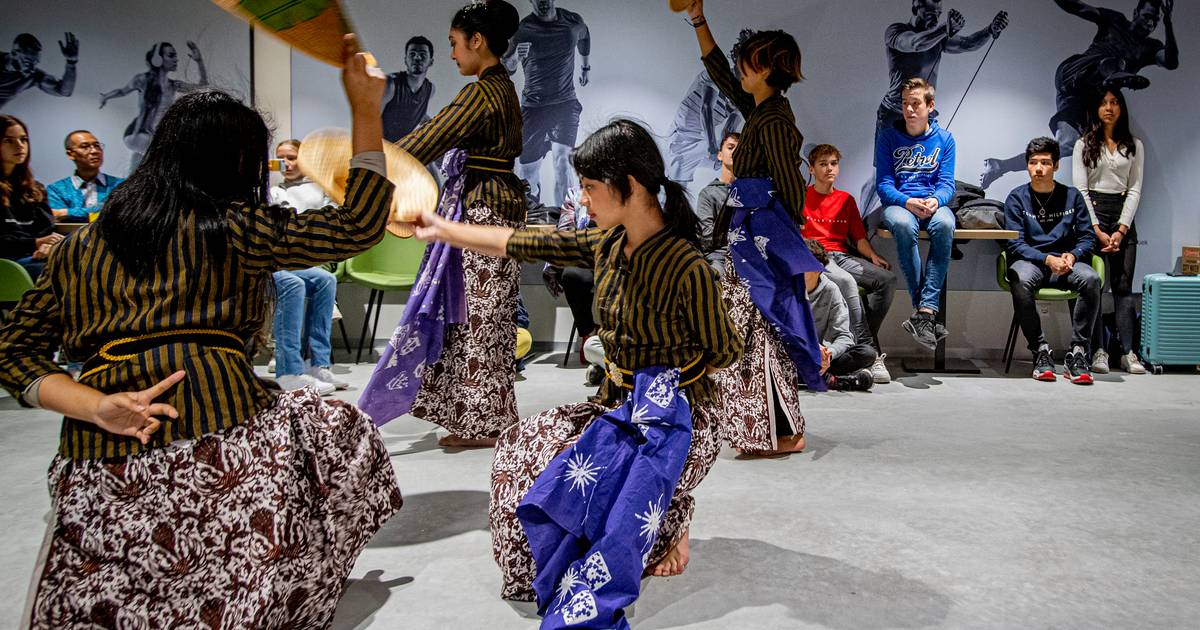 Kunjungan tinggi di Stedelijk College di Eindhoven: “Kami berjalan selama dua jam tanpa berkeringat” |  Eindhoven