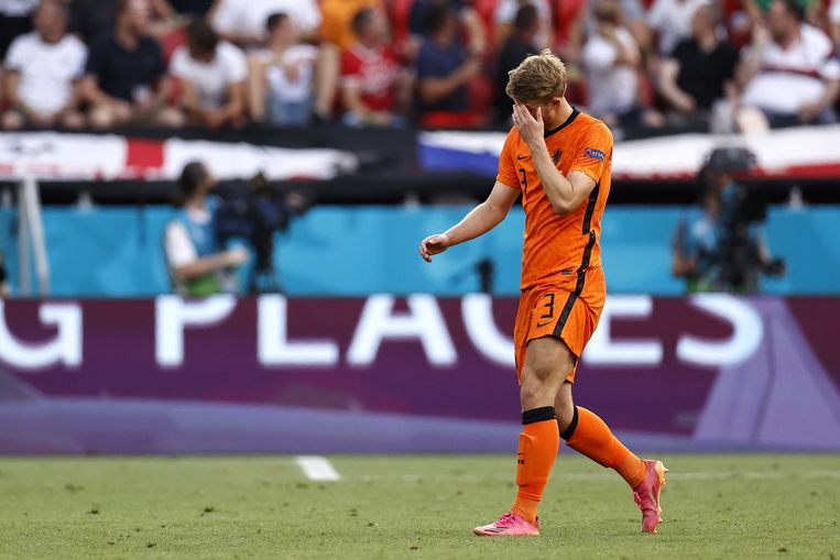 Rode kaart voor De Ligt: Oranje staat nu voor een zware ...