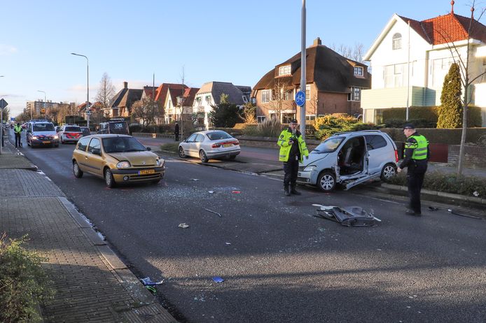Aart Staartjes werd op de Harlingerstraatweg in Leeuwarden in zijn brommobiel aangereden door een auto.