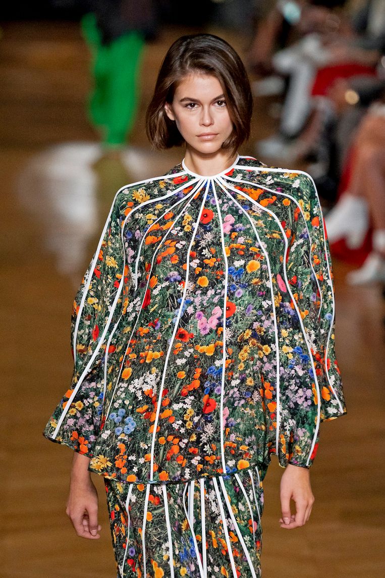 Kaia Gerber voor Stella McCartney  Beeld Imaxtree