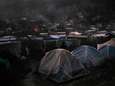 Griekenland sluit binnenkort opvangkampen voor migranten en vervangt ze door deportatiecentra