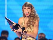 Taylor Swift bij American Music Awards opnieuw uitgeroepen tot artiest van het jaar