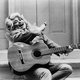 Met Dolly Parton in een Ford Mustang door Nashville, dat zou lachen zijn
