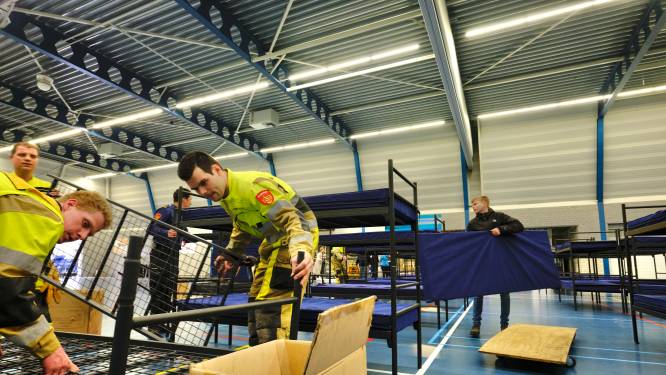 Sporthal Aalst niet langer voor korte eerste opvang van vluchtelingen uit Oekraïne