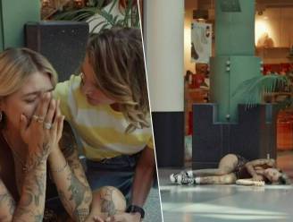 Omstanders negeren vrouw in nood vanwege tatoeages in ‘Ze zeggen dat’: “Ik kan hier niet naar kijken”