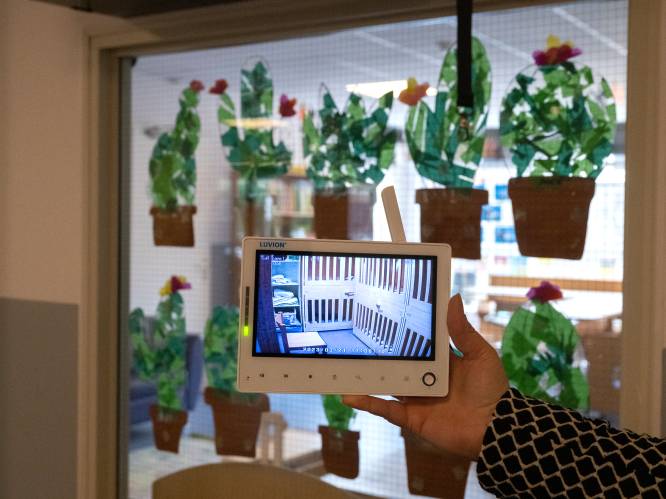Camera in de kinderopvang: ‘Medewerkers weten dat collega’s kunnen meekijken’
