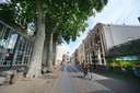 Tegenover het Muziekcentrum moet het hippe boetiekhotel verrijzen. Twee monumenten worden daarvoor gerenoveerd, met rondom een toevoeging van moderne nieuwbouw.