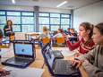 Leerlingen op het Maaswaal College aan de Veenseweg in Wijchen.