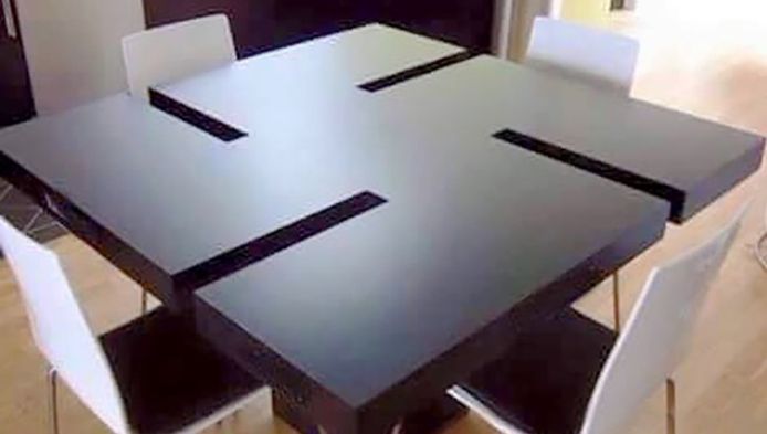 Ikea Concern Niet Blij Met Hakenkruiseettafel Hadolf Bizar Ad Nl
