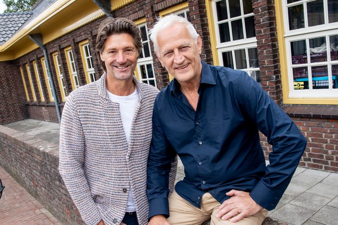 Rick Engelkes (links) is de producent van The Mousetrap van Agatha Christie, waarin Wilbert Gieske meespeelt.