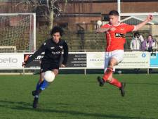 ‘Snelcursus seniorenvoetbal’ is niet genoeg voor Bevelanders: ploeg degradeert uit derde klasse
