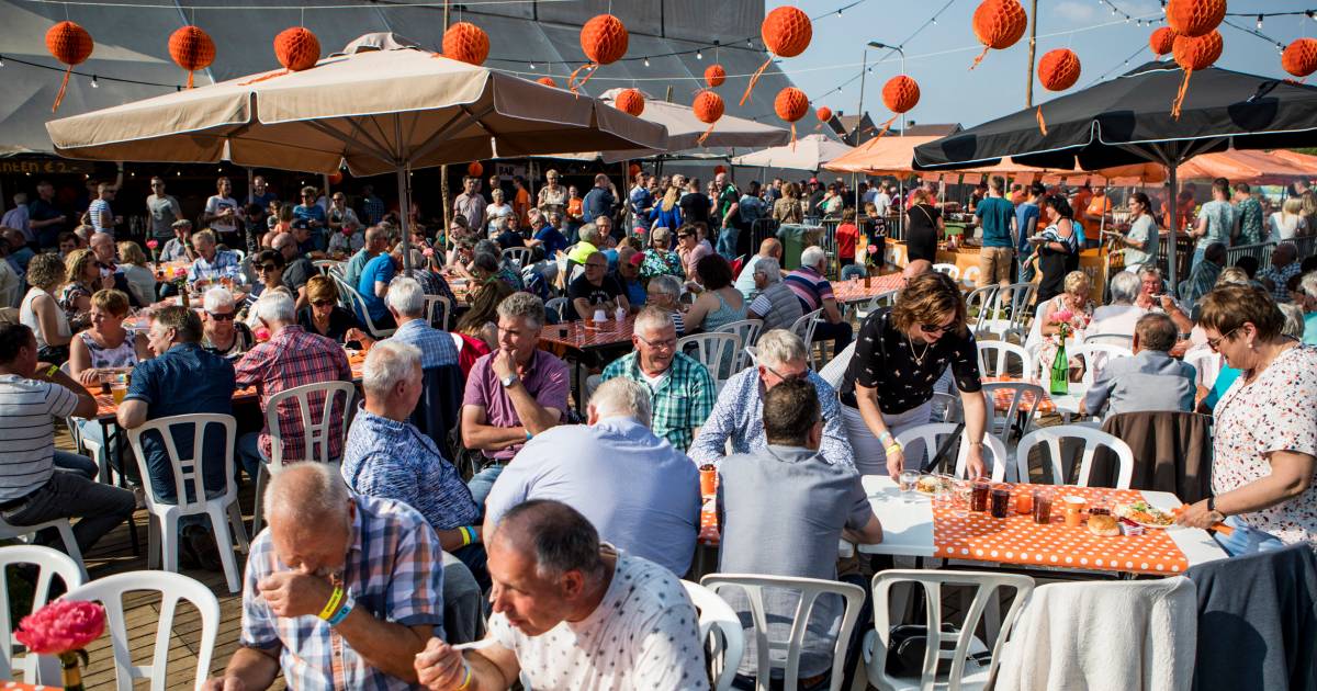Inwoners Achtmaal maken vuist voor nieuw multifunctioneel terrein in hun dorp - BN DeStem