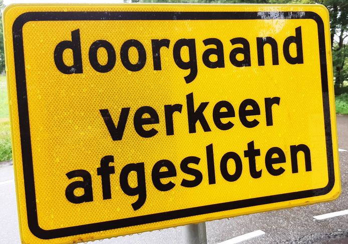 Dit bord staat klaar om de Bemmelenberg af te sluiten