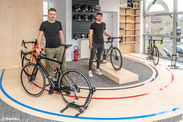 Matig Brawl onaangenaam NET OPEN Cyclobility opent een vierde fietsenwinkel in Aalst: “De vraag  naar (elektrische) fietsen blijft toenemen” | Aalst | hln.be