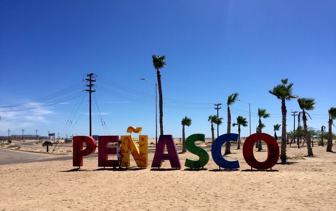 Het strand bij de populaire toeristische trekpleister Puerto Penasco in Sonora, Mexico.