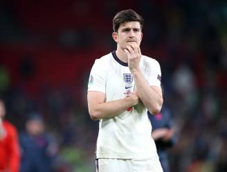 Vader van Engelse verdediger Maguire raakte gewond bij ongeregeldheden voor EK-finale: “Gelukkig waren mijn kindjes er niet”