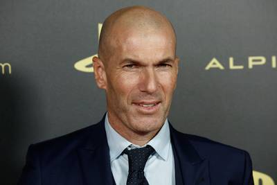 LIVE TRANSFERS. Zidane wil geen Amerikaans bondscoach worden - João Félix op huurbasis op weg naar Chelsea