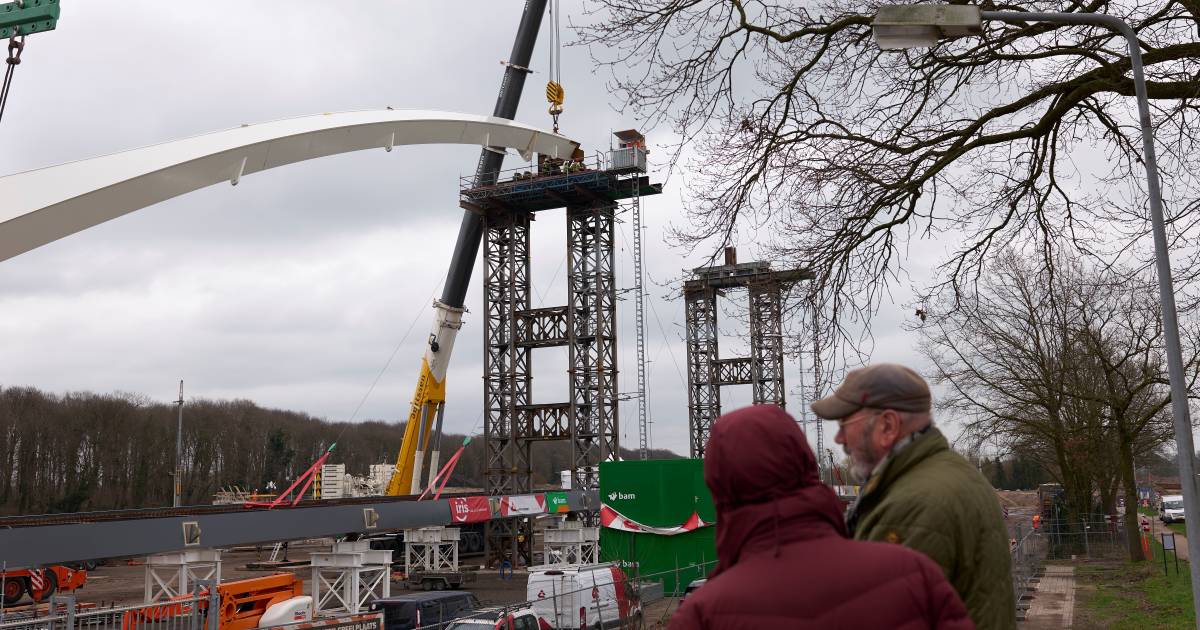 Twee doden en twee gewonden door ongeluk bij nieuwe brug Lochem.