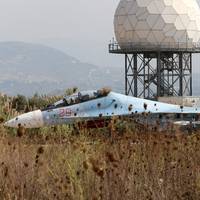 Oekraïne voert sabotageactie uit op Russische luchtmachtbasis • Rusland: onderhandelingen over Oekraïne verlopen moeizaam