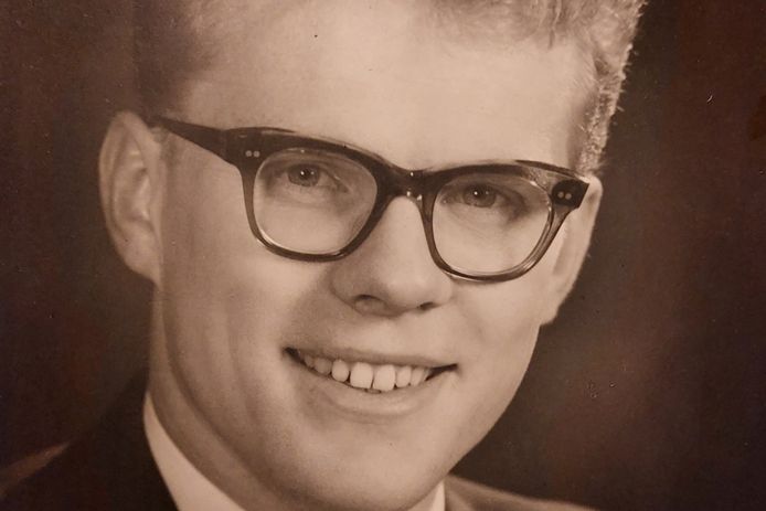 Jan toen hij nog en Nijmegen woonde, omstreeks 1950