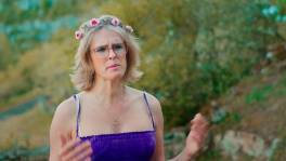 Jamine neemt Isaura mee op een spirituele reis in B&B Zoekt Lief