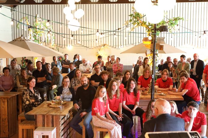 Zwemclub MOZKA viert zijn 50ste verjaardag.
