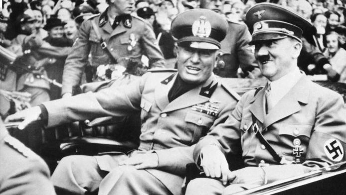 Benito Mussolini et Adolf Hitler à Munich en 1938