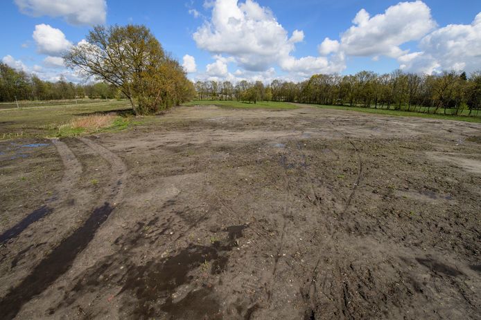 Het is de bedoeling om de woningbouw in Eschmarkerveld tussen Enschede en Glanerbrug in te passen in het bestaande groen.