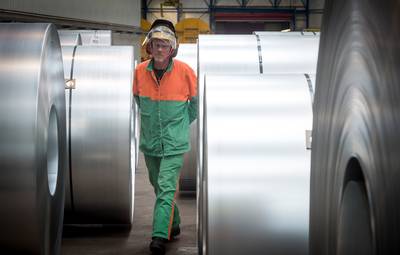 Ouderen werken steeds meer in ploegendienst: hoe ongezond is dat?
