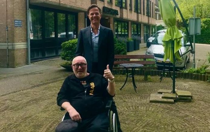 Oud-nachtburgemeester René Bom verhuisd naar woonzorgcentrum, Mark ...